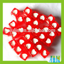 bracelets raccord acrylique cube similaire lettre perles rouge avec des perles coeur blanc